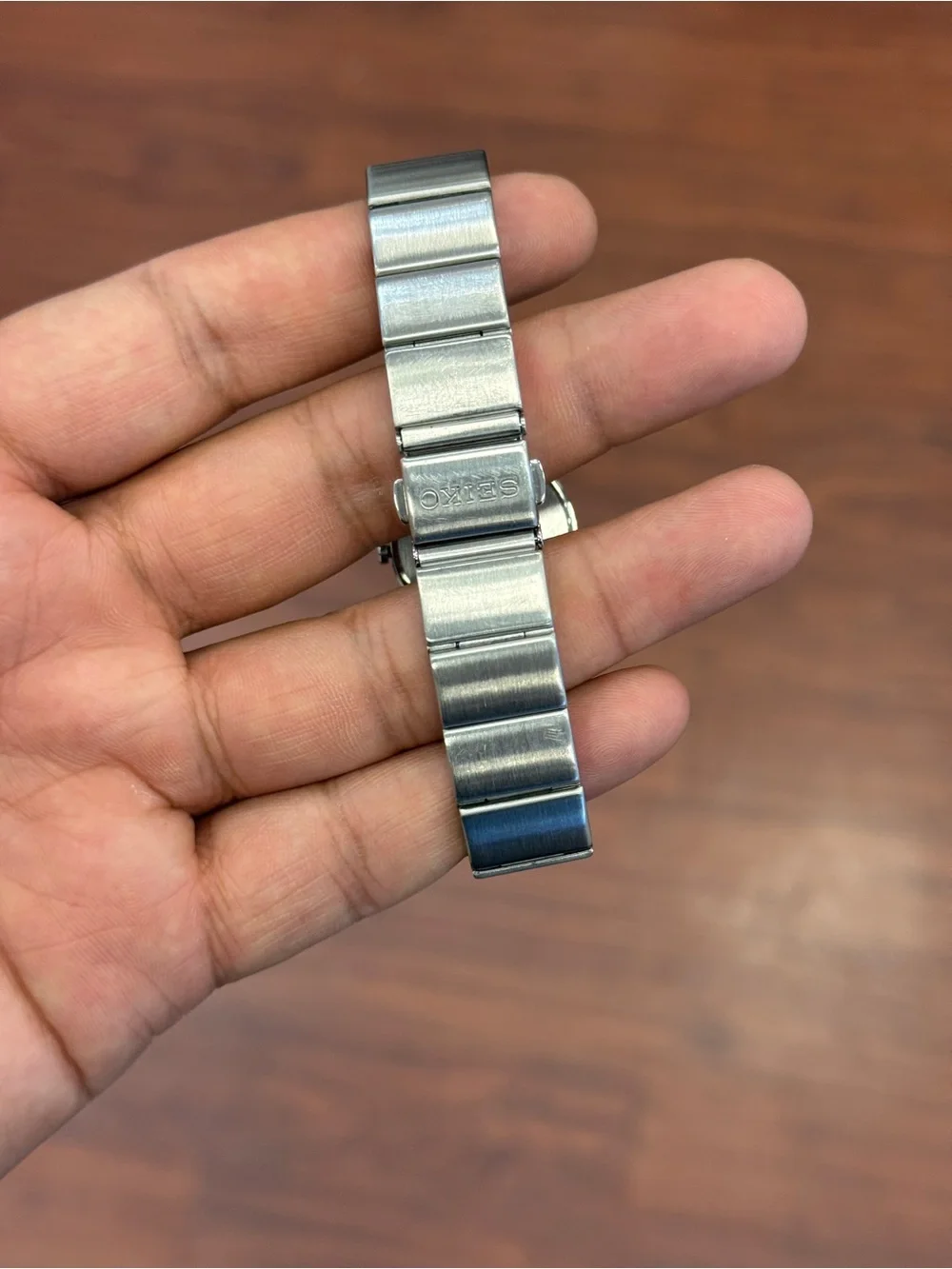Seiko vintage 90s Silver Dial women’s Bracelet with Brushed Steel Links watch